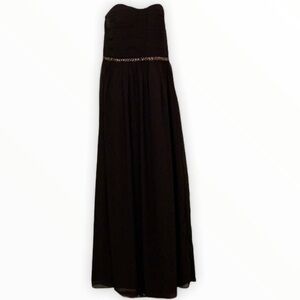 GB long black strapless gown